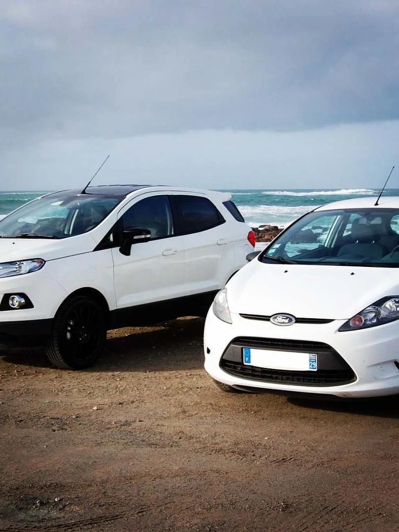 Photo 1 from Benjamin Simier’s Instagram post: Pour Noël, Ford EcoSport pour les parents et Ford Fiesta pour moi !
