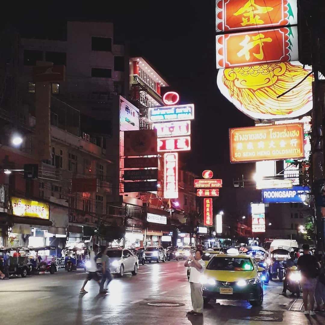 Photo 1 from Benjamin Simier’s Instagram post: Chinatown, Bangkok in the night @_ringmebell