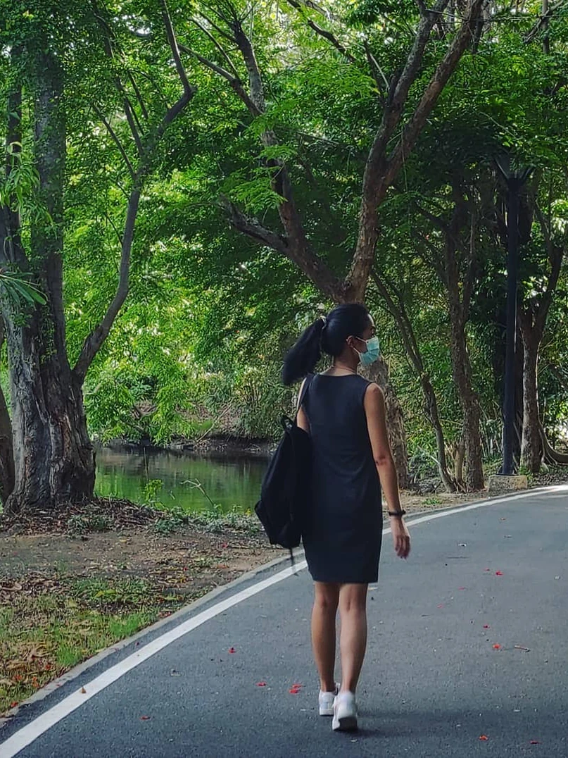 Photo 1 from Benjamin Simier’s Instagram post: Just walking in a natural park in Thailand... 🇹🇭