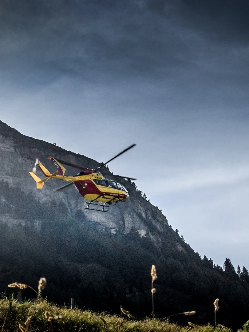 Photo 1 from Benjamin Simier’s Instagram post: Mountain rescue helicopter in the Pyrenees in France 🇫🇷