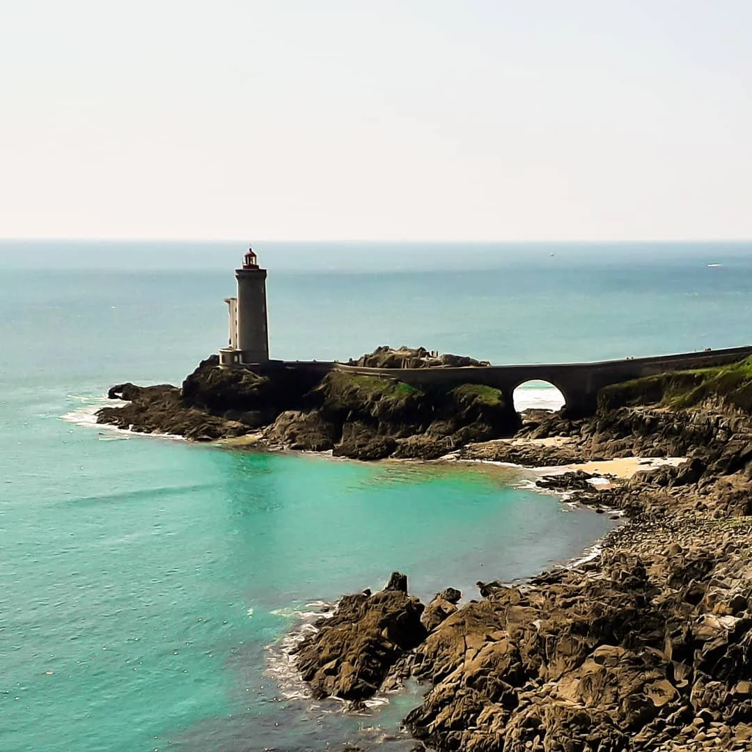 Photo 1 from Benjamin Simier’s Instagram post: Petite balade au phare du Petit Minou en bretagne.