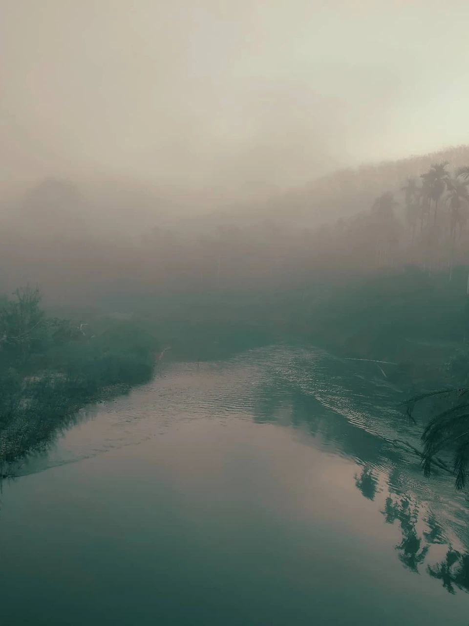 Photo 1 from Benjamin Simier’s Instagram post: The morning in Ranong, Thailand 🇹🇭