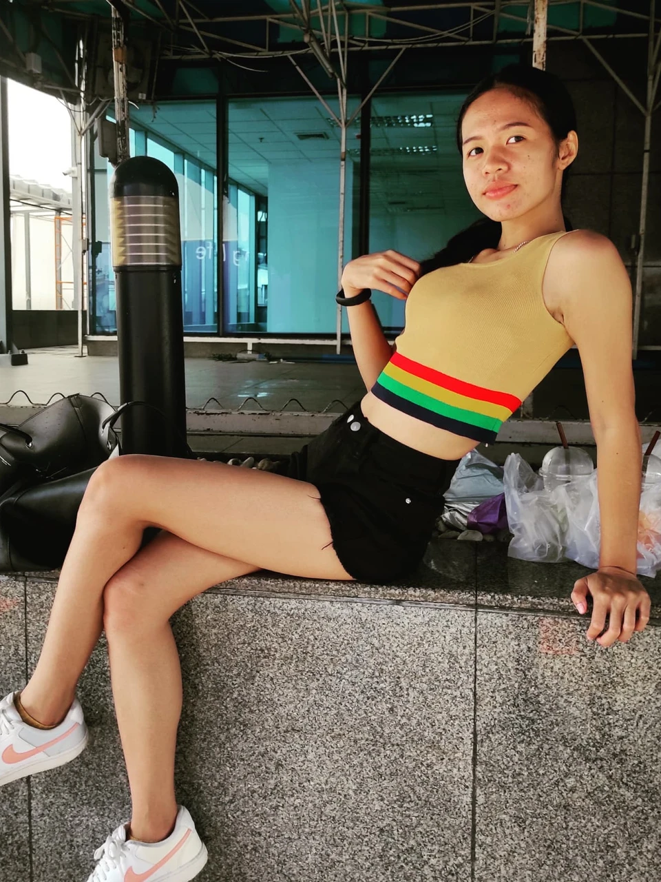 Photo 1 from Benjamin Simier’s Instagram post: A Burger Girl on the wall 🍔💃🧱🇹🇭