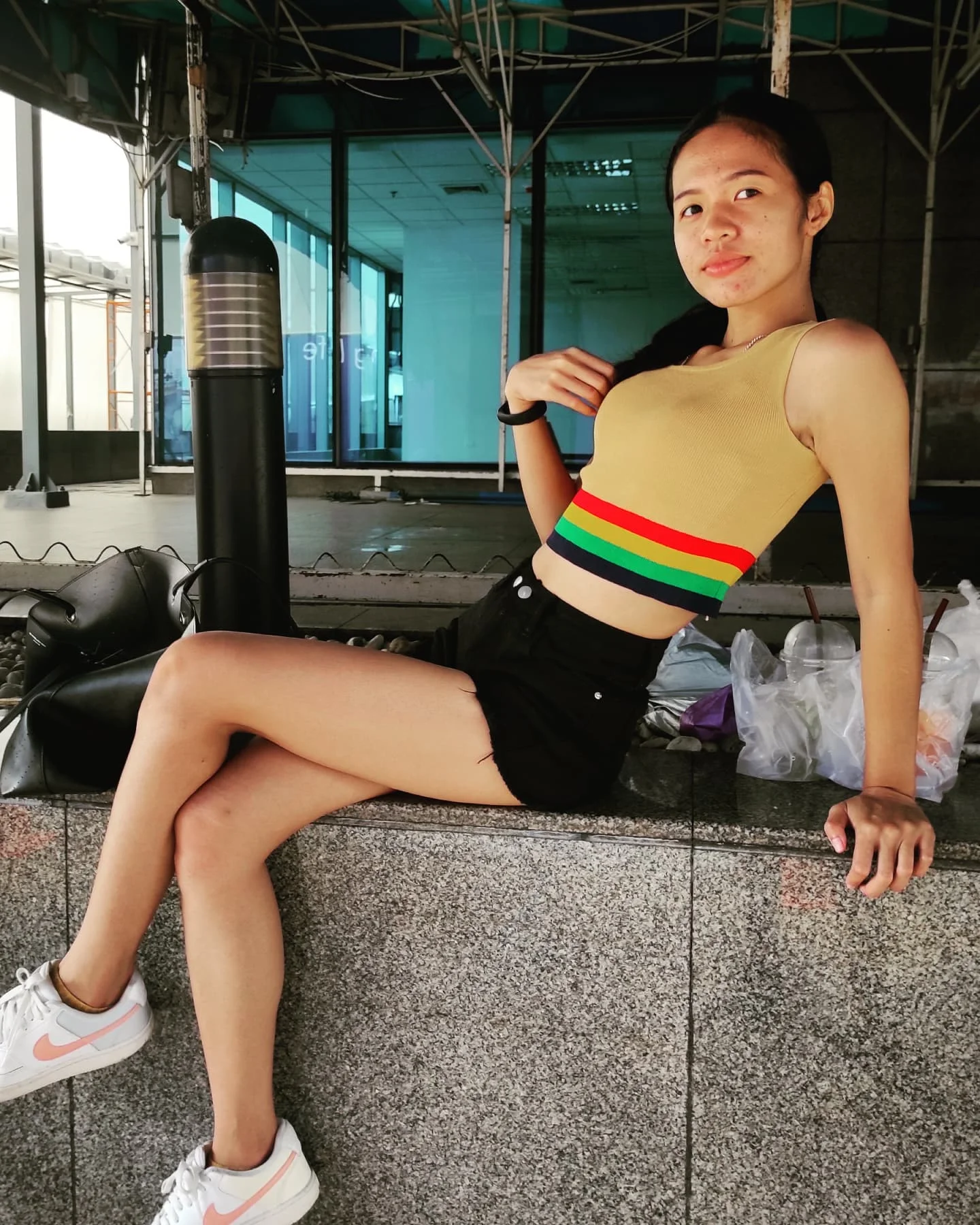 Photo 1 from Benjamin Simier’s Instagram post: A Burger Girl on the wall 🍔💃🧱🇹🇭