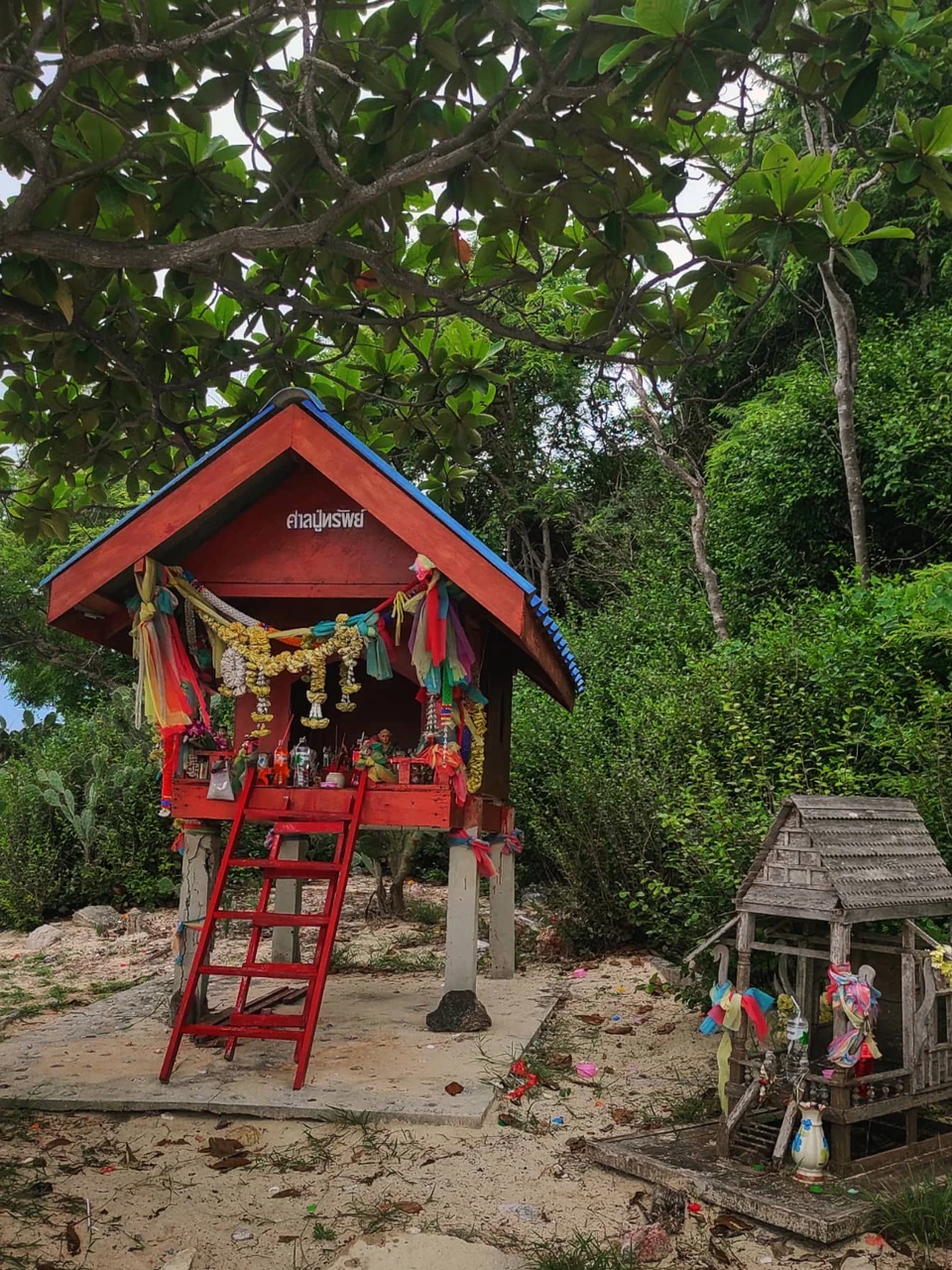 Photo 1 from Benjamin Simier’s Instagram post: Thailand 🇹🇭