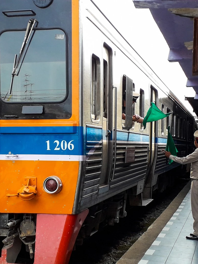 Photo 1 from Benjamin Simier’s Instagram post: Old train at Talat Phlu station at Bangkok in Thailand 🇹🇭