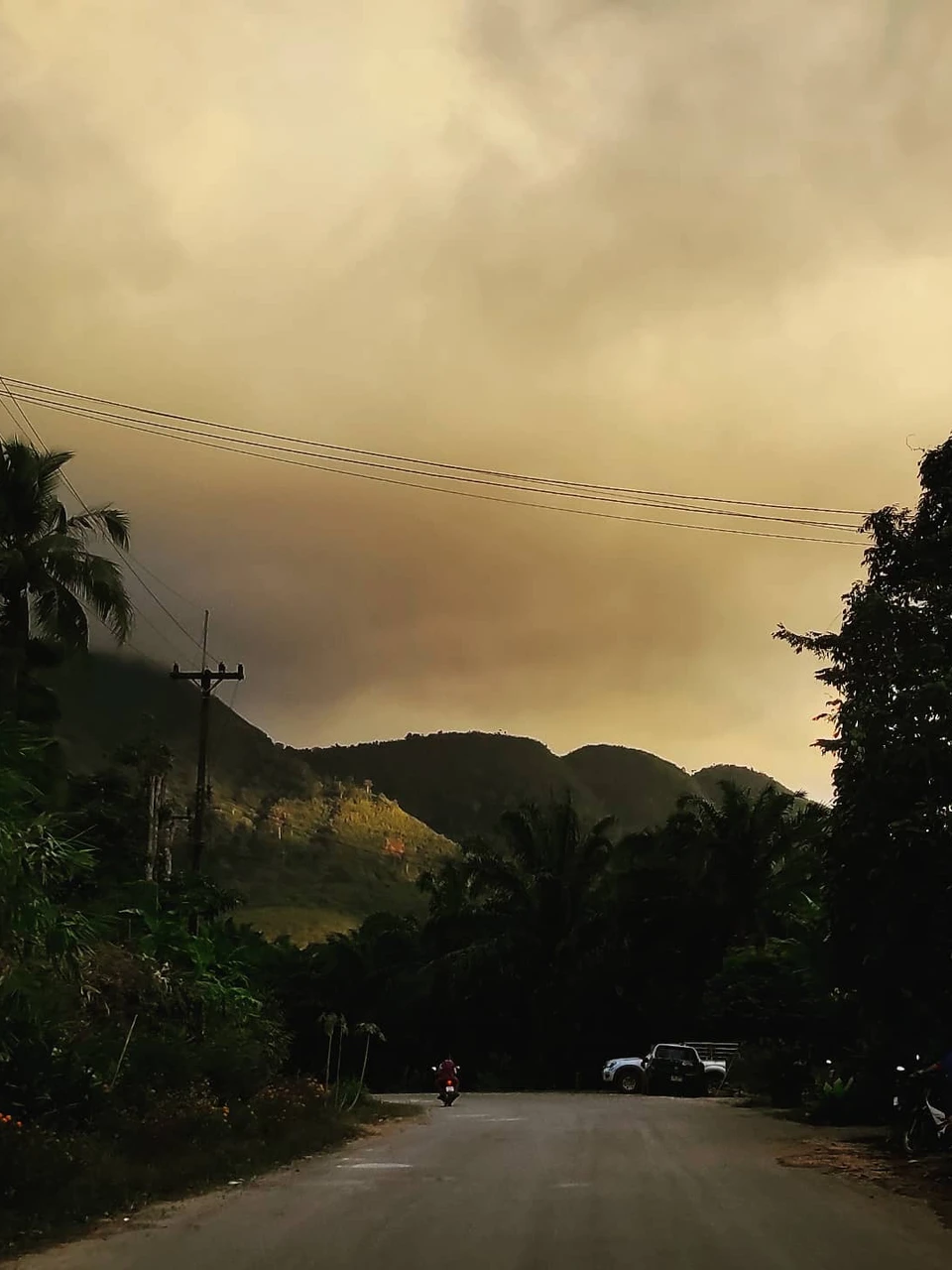 Photo 1 from Benjamin Simier’s Instagram post: Just the road in the Thailand countryside 🇹🇭