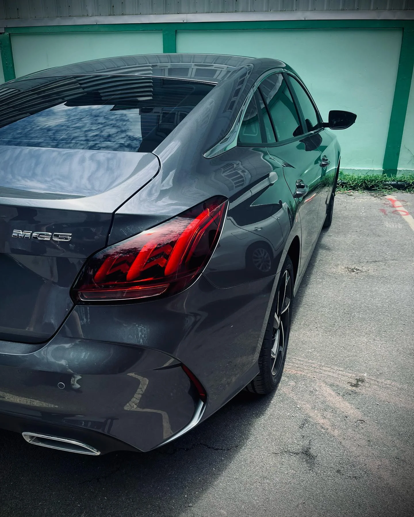 Photo 2 from Benjamin Simier’s Instagram post: Finally, we received our new car. It is truly magnificent and provides a most enjoyable driving experience. 🚗💨