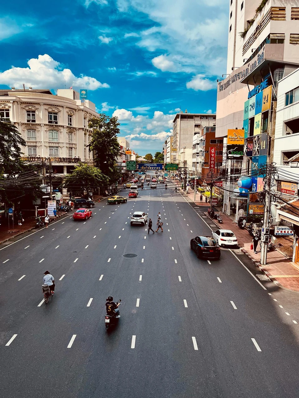 Photo 1 from Benjamin Simier’s Instagram post: Bangkok, Thailand 🇹🇭