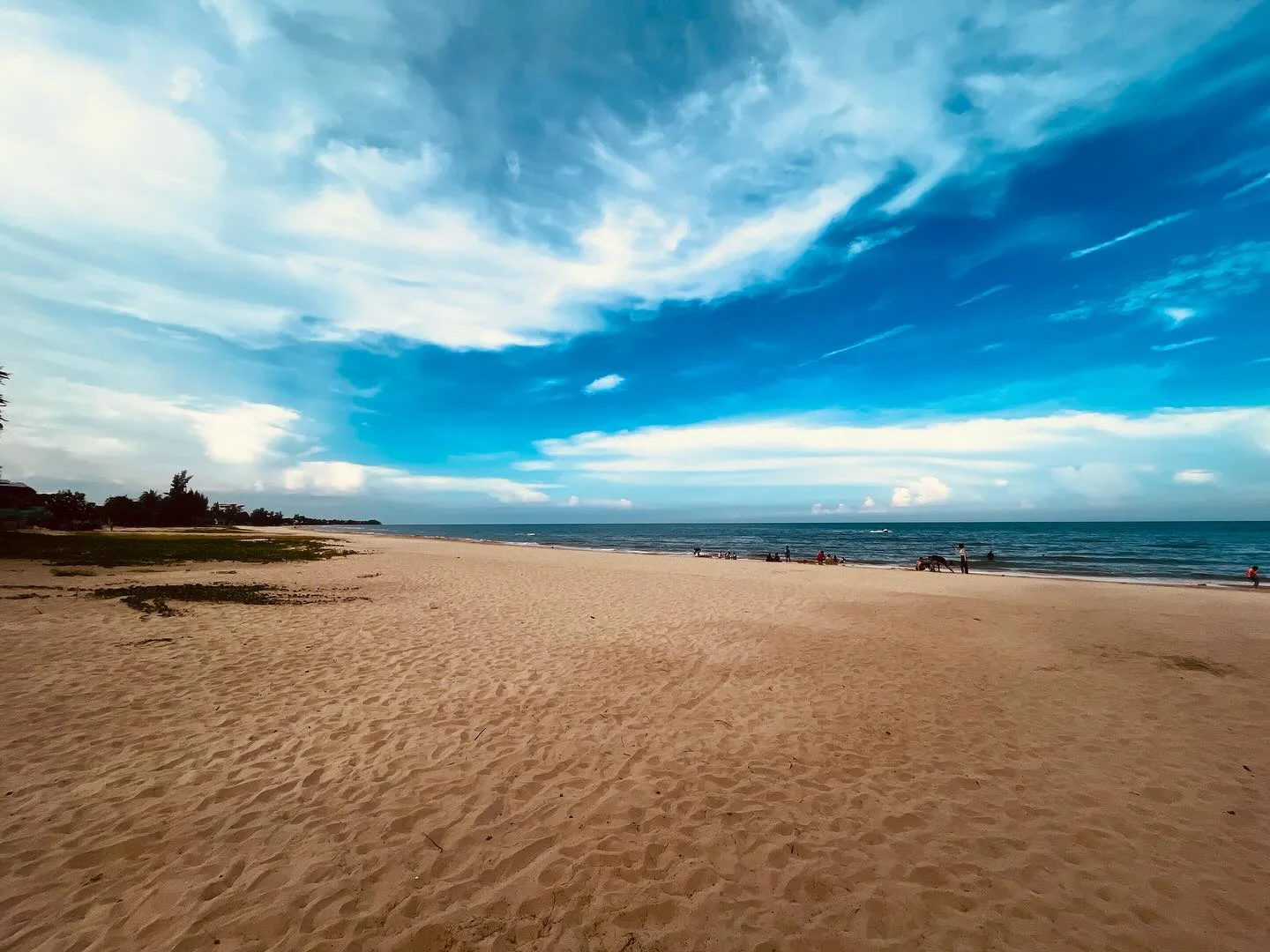 Photo 1 from Benjamin Simier’s Instagram post: Just beach 🏖️