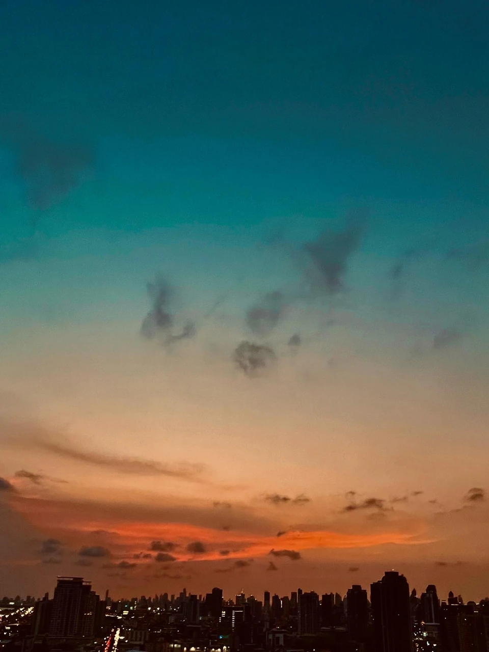 Photo 1 from Benjamin Simier’s Instagram post: Just a beautiful sky from the balcony