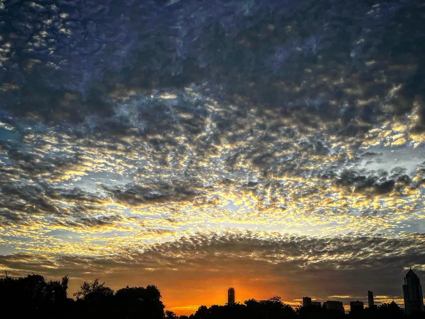 Photo 1 from Benjamin Simier’s Instagram post: A beautiful sky at Bangkok