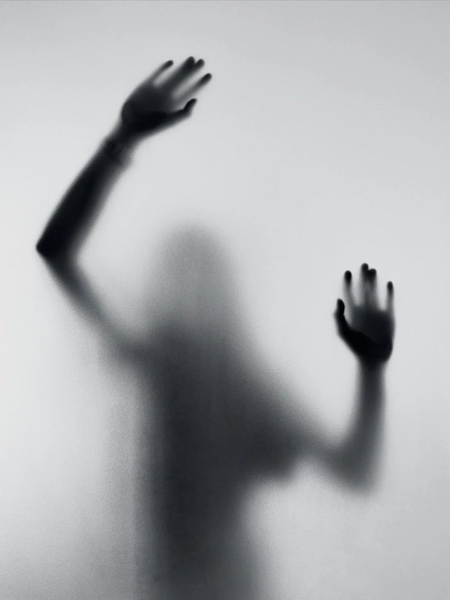 Photo 1 from Benjamin Simier’s Instagram post: Playing with lights and shadows 📸