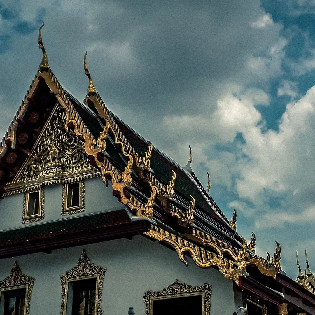 Photo 1 from Benjamin Simier’s Instagram post: The Wat Phra kaew, in Thai : วัดพระศรีรัตนศาสดาราม, or Temple of the Emerald Buddha at Bangkok in Thailand 🇹🇭