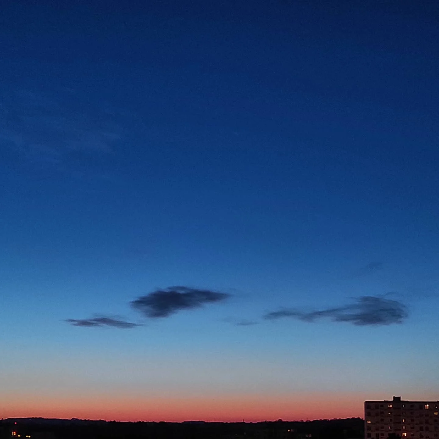 Photo 1 from Benjamin Simier’s Instagram post: French automn sky in the evening 🌆 ☁️