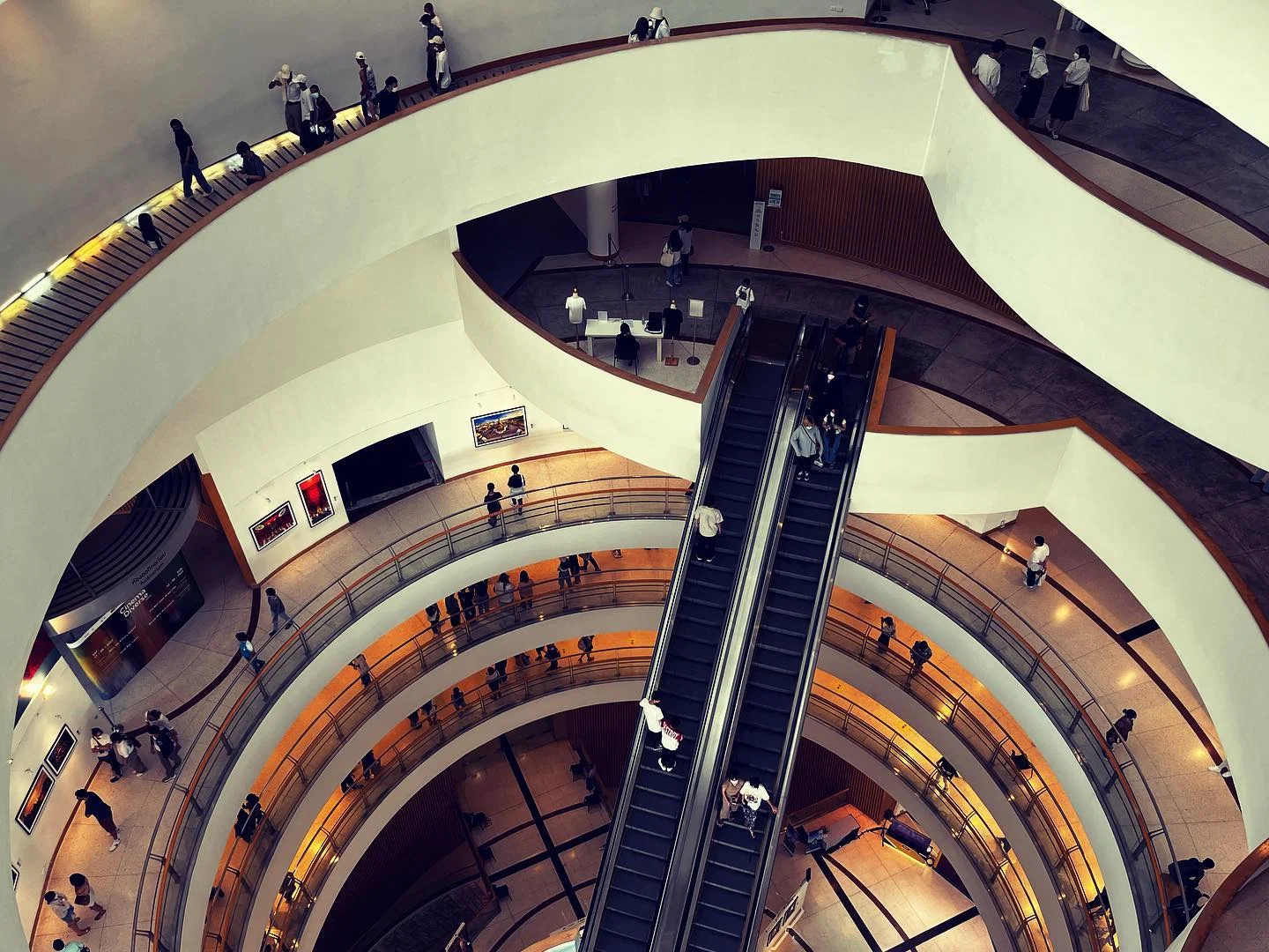 Photo 1 from Benjamin Simier’s Instagram post: Bangkok Art And Culture Center (BACC), Thailand 🇹🇭