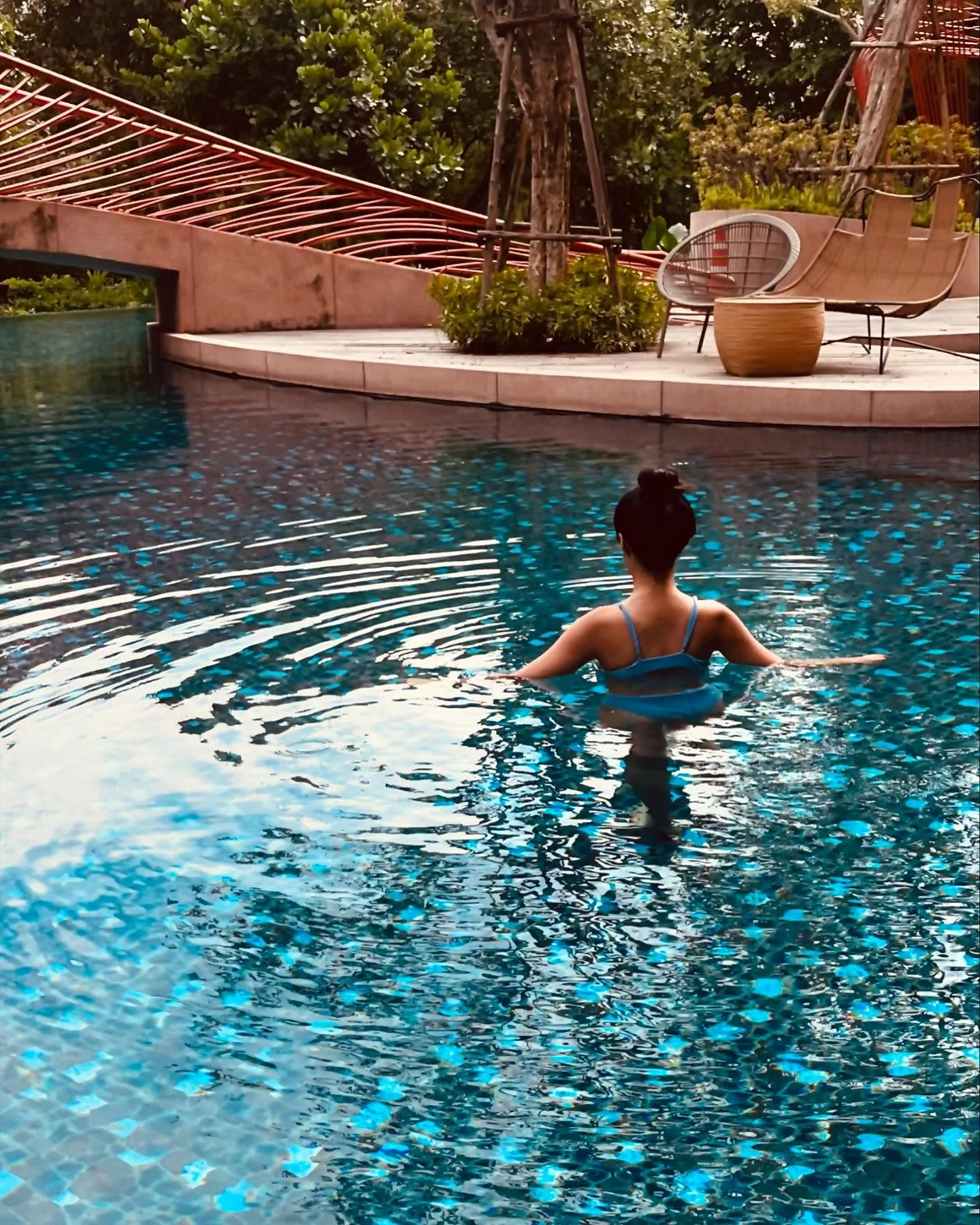 Photo 1 from Benjamin Simier’s Instagram post: In the swimming pool 👧