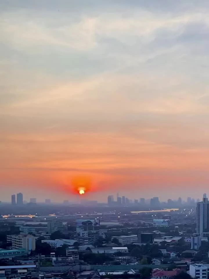 Video cover from Benjamin Simier’s Instagram reel: Sunset 🌆